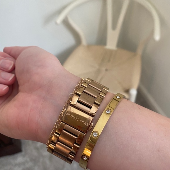 Michael Kors Watch - Picture 5 of 10